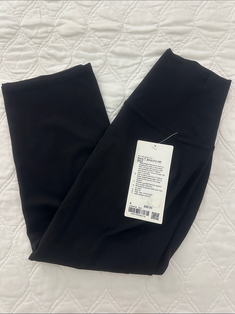 Lululemon Nulu Slim-Fit HR Skirt — Black Size 4